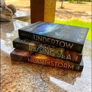 THE UNDERTOW SERIES by Michael Buckley! Includes 3 books!!